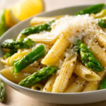 Penne mit grünem Spargel